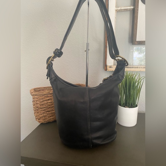 Coach BleeckerTattersall Vachetta Duffle Bucket Bag 11422 EUC - Picture 6 of 11